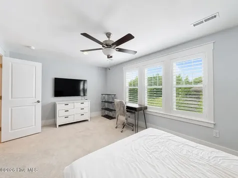 321 Longhill Drive Wilmington NC 28412