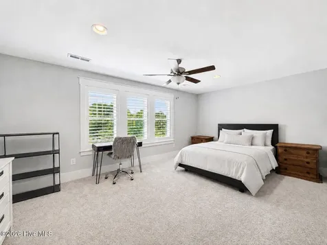 321 Longhill Drive Wilmington NC 28412