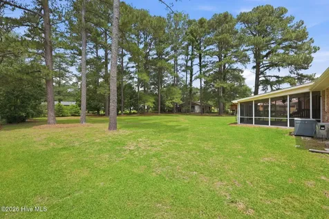 603 River Road Trent Woods NC 28562