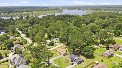603 River Road Trent Woods NC 28562