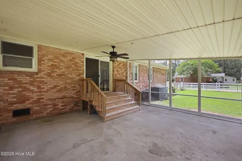 603 River Road Trent Woods NC 28562