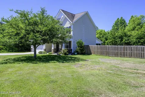 206 Marissa Court Jacksonville NC 28540