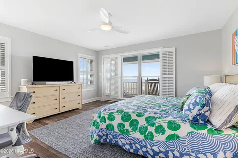 6612 Ocean Drive Emerald Isle NC 28594