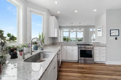6612 Ocean Drive Emerald Isle NC 28594