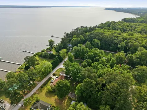 175 Pine Cone Lane Blounts Creek NC 27814