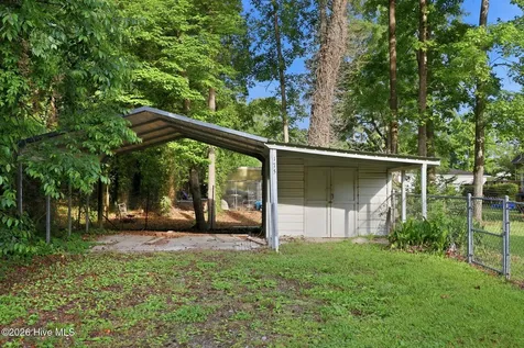 175 Pine Cone Lane Blounts Creek NC 27814