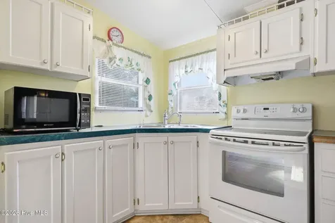 175 Pine Cone Lane Blounts Creek NC 27814