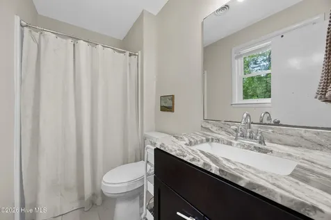 103 Vandergrift Drive Jacksonville NC 28540