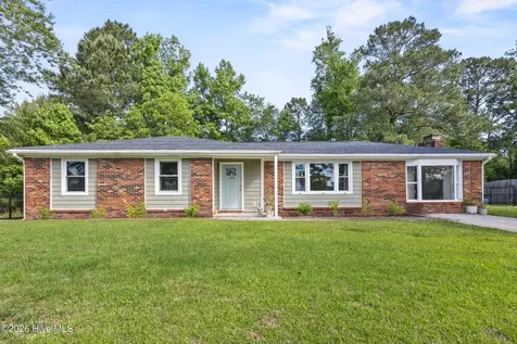 103 Vandergrift Drive Jacksonville NC 28540
