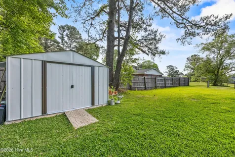 103 Vandergrift Drive Jacksonville NC 28540