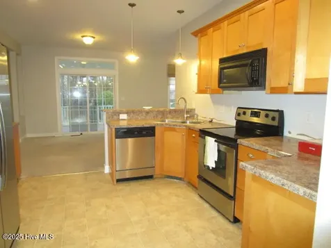 106 Beach Haven Cove Cedar Point NC 28584
