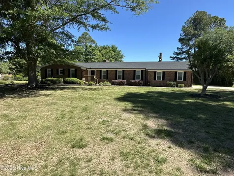 1304 Dogwood Lane Laurinburg NC 28352