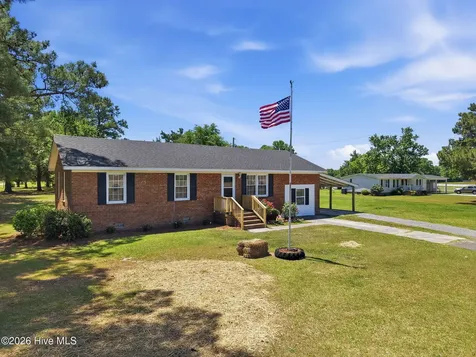 1165 Old Snow Hill Road Grifton NC 28530