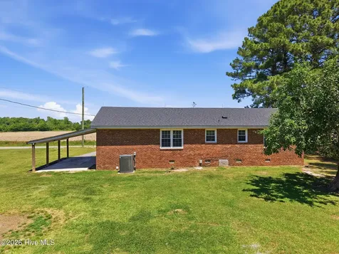 1165 Old Snow Hill Road Grifton NC 28530