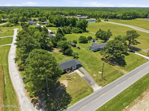 1165 Old Snow Hill Road Grifton NC 28530