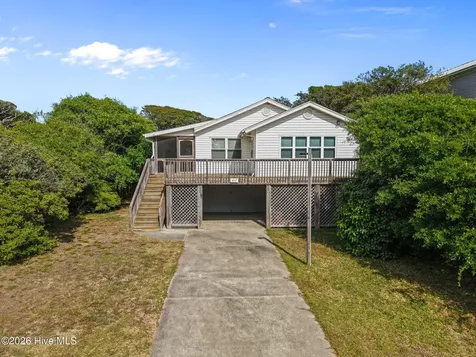 212 SE 78th Street Oak Island NC 28465