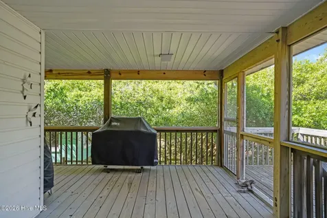212 SE 78th Street Oak Island NC 28465