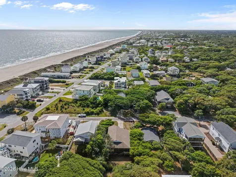 212 SE 78th Street Oak Island NC 28465