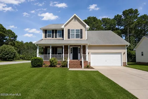 216 Burning Tree Lane Jacksonville NC 28546
