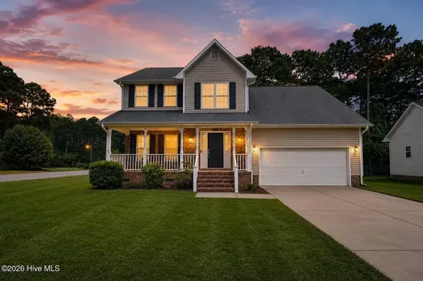 216 Burning Tree Lane Jacksonville NC 28546