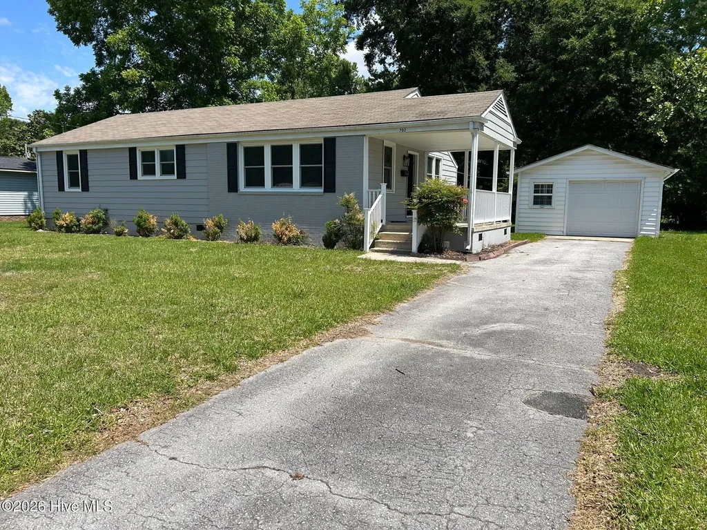 702 Sioux Drive Jacksonville NC 28540