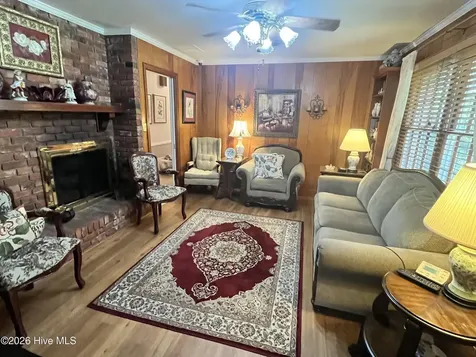 435 Edgewood Circle Whiteville NC 28472