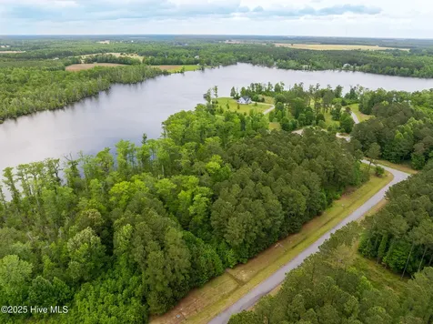 21 Nautical Way Edenton NC 27932