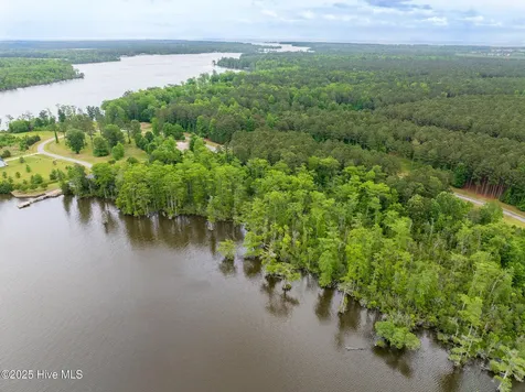 21 Nautical Way Edenton NC 27932