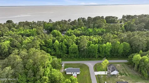 308 Rockfish Street Edenton NC 27932