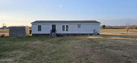 114 Pittman Road Hubert NC 28539