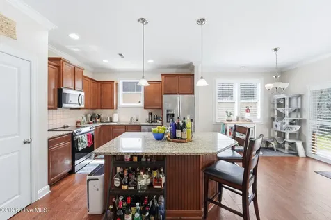 476 Landsdowne Circle Hampstead NC 28443