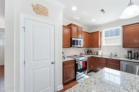 476 Landsdowne Circle Hampstead NC 28443