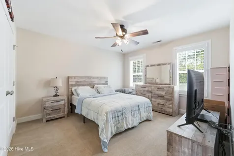 476 Landsdowne Circle Hampstead NC 28443