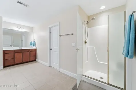 476 Landsdowne Circle Hampstead NC 28443