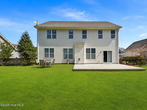 476 Landsdowne Circle Hampstead NC 28443