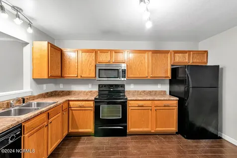 300 Streamwood Drive Jacksonville NC 28546