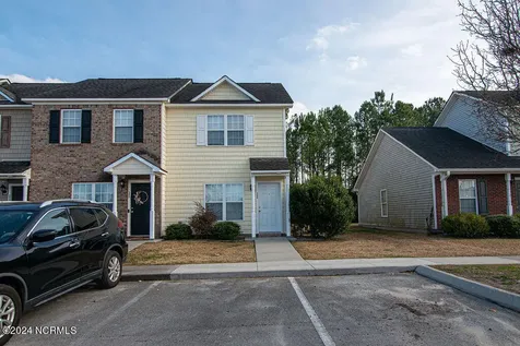 300 Streamwood Drive Jacksonville NC 28546