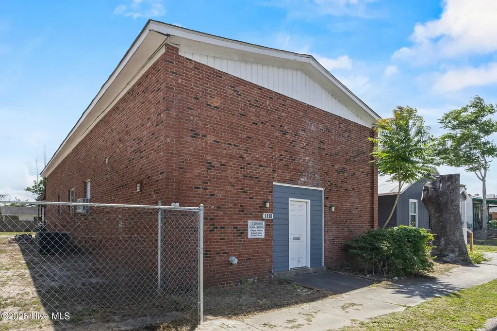 1120 Dawson Street Wilmington NC 28401