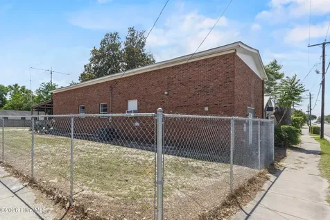 1120 Dawson Street Wilmington NC 28401