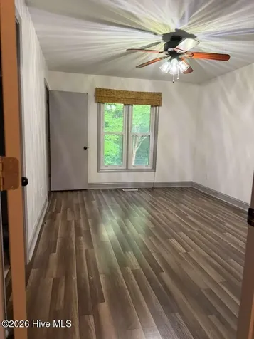 206 Little John Lane Havelock NC 28532