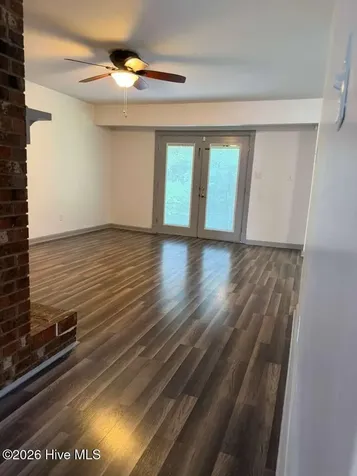 206 Little John Lane Havelock NC 28532