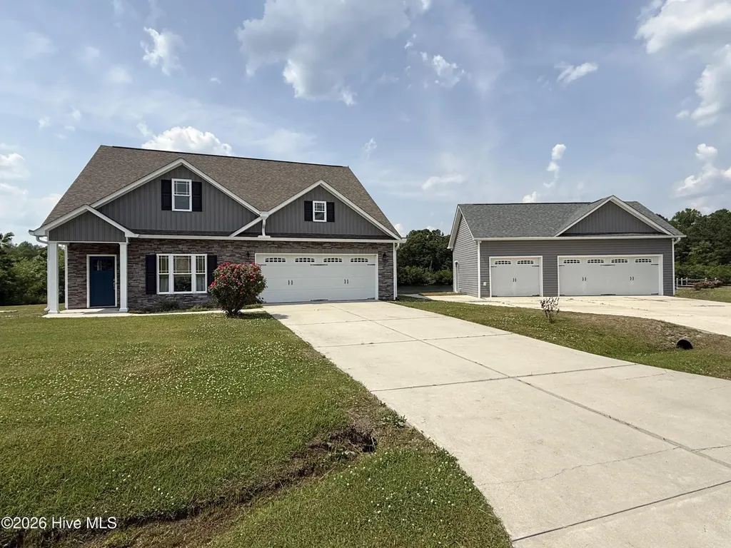 415 Antioch Lakes Road New Bern NC 28560