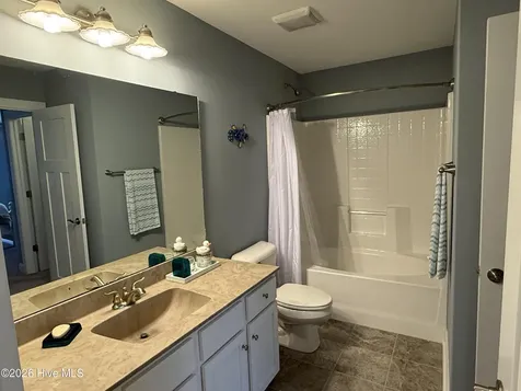 415 Antioch Lakes Road New Bern NC 28560