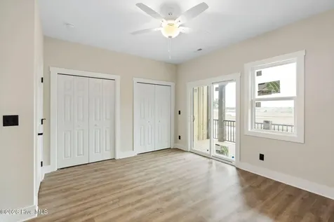 203 Shell Road Surf City NC 28445