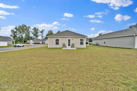 90 Eagle Creek Drive NE Bolivia NC 28422