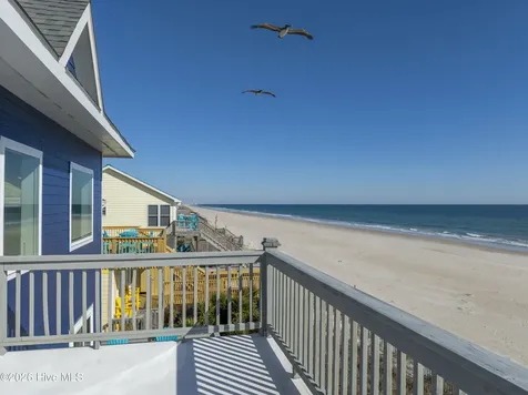 338 Sea Shore Drive North Topsail Beach NC 28460