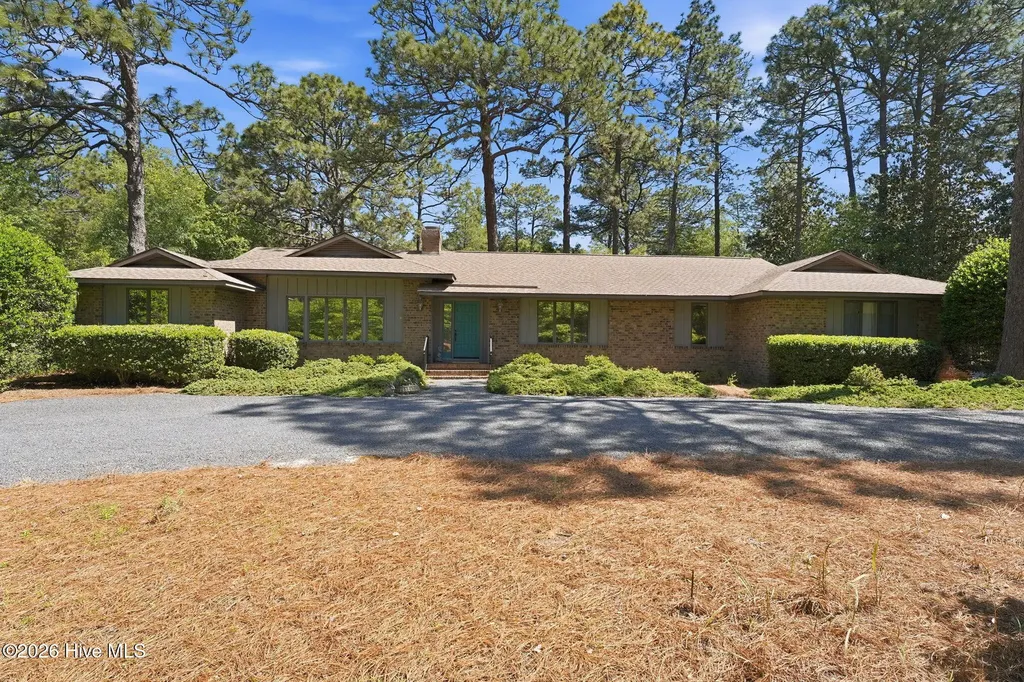 370 Donald Ross Drive Pinehurst NC 28374