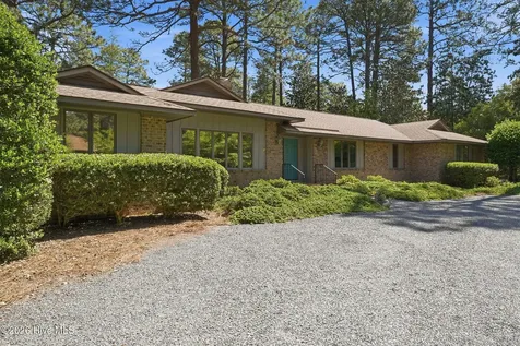 370 Donald Ross Drive Pinehurst NC 28374