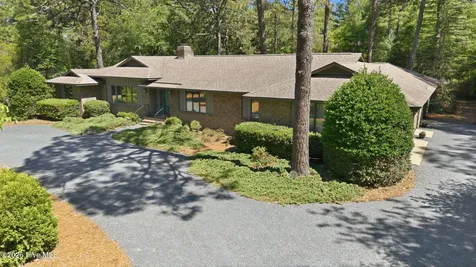 370 Donald Ross Drive Pinehurst NC 28374