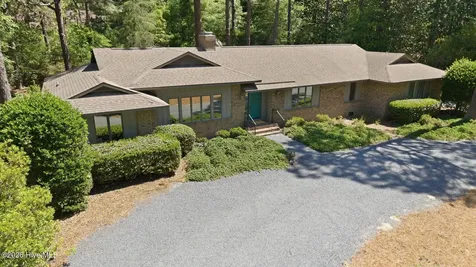 370 Donald Ross Drive Pinehurst NC 28374